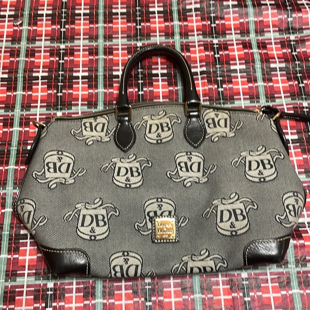 Dooney and bourke handbag